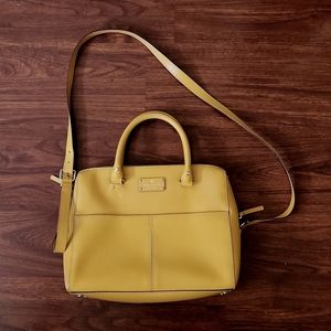 Like new perfect yellow bag for that pop of color